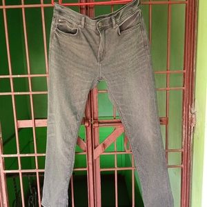 Jean's